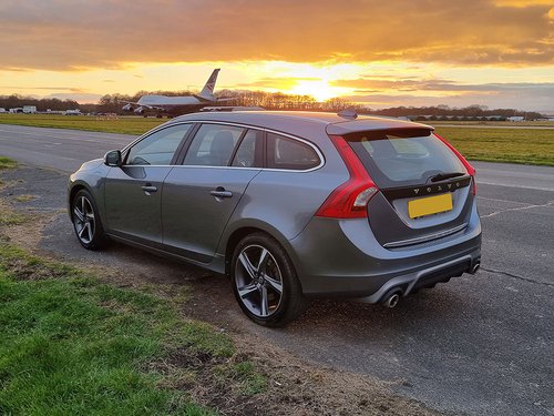 2016 Volvo V60 - OS Rear