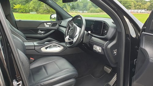 2019 Mercedes Benz GLE 300d - Front Cabin