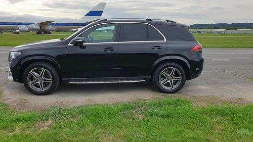 2019 Mercedes Benz GLE 300d - Side