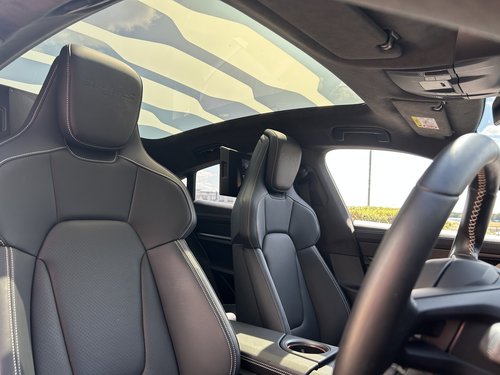 2023 Taycan Turbo S Front Interior