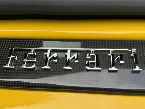 2023 Ferrari SF90 Stradale 4.0T V8 7.9kWh F1 DCT