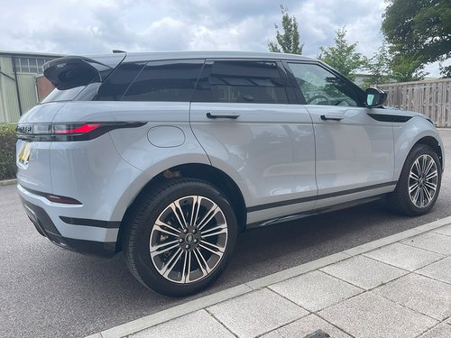 2025 Range Rover Evoque Dynamic SE PHEV Side Back 2