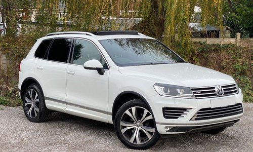 Import the 2016 VW Touareg R-Line 3.0 TDI V6 for Just KES 5.43M Duty Paid to Nairobi.