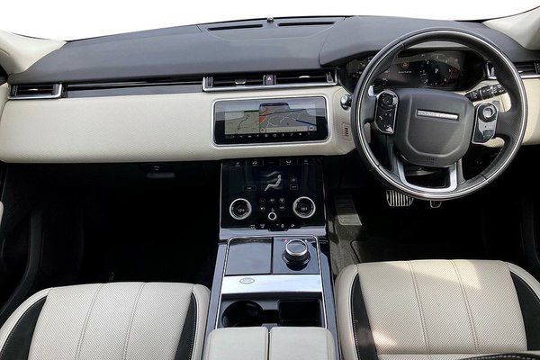 2017 Range Rover Velar D240 R-Dynamic S - Infotainment