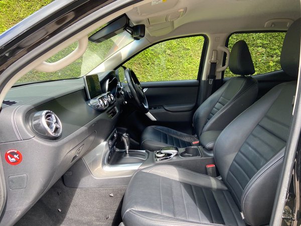 2019 Mercedes X350 CDI V6 - Front Cabin