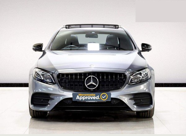 2019 Mercedes E350d AMG Line Night Edition - Grille
