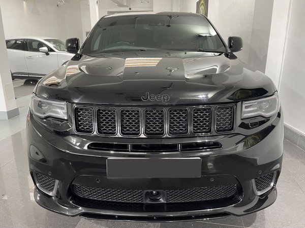 2019 Jeep Grand Cherokee 6.2L Trackhawk - Grille