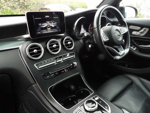 2017 Mercedes-Benz GLC 220d AMG Line Premium