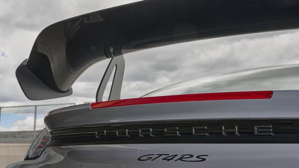 Porsche 718 Cayman GT4 RS - SPoiler