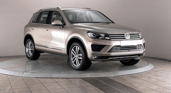 2015 VW Touareg 3.0 V6 TDI SE - NS Front