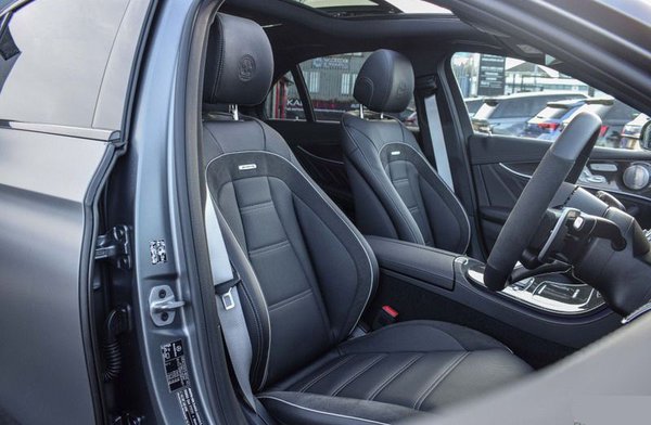 2022 Mercedes E 63 S AMG 4Matic - Front Cabin