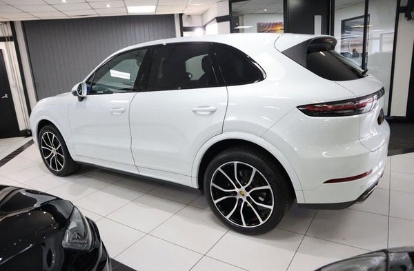 2018 Porsche Cayenne 3.0L V6 - OS Rear
