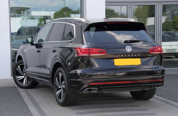 2018 Volkswagen Touareg V6 R-Line - OS rear