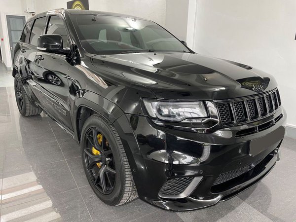 2019 Jeep Grand Cherokee 6.2 Trackhawk - NS Front