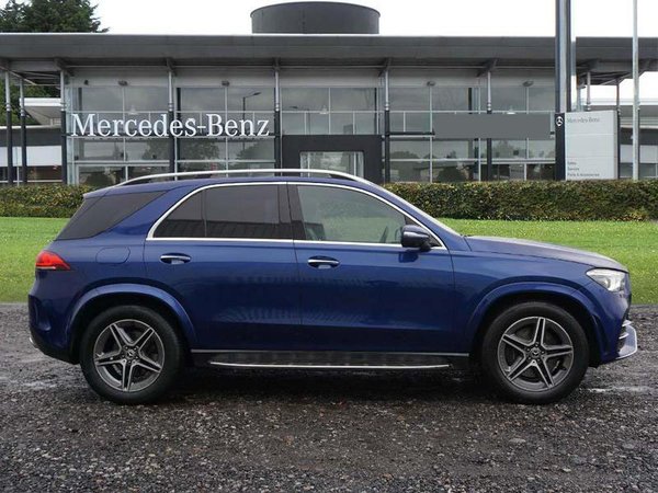 2019 Mercedes GLE300d AMG Line Premium Plus - Side