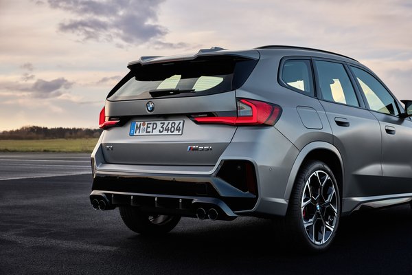 BMW X1 M35i Back 2