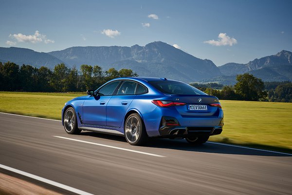 BMW i4 M50 - OS Rear