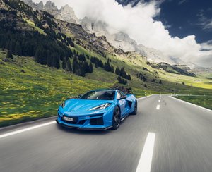 Chevrolet Corvette ERay Side Front 2