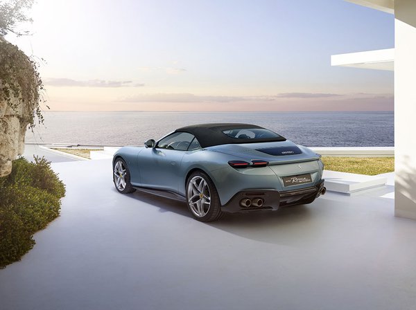 Ferrari Roma Spider - Rear