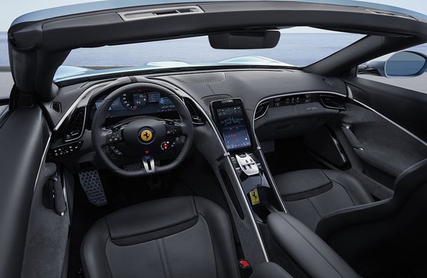 Ferrari Roma Spider - Cockpit
