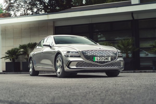 Genesis G80 Electrified Side Front