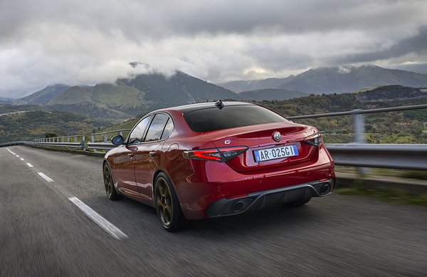 Alfa Romeo Stelvio Intensa