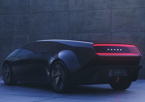 Honda 0 Series - Rear