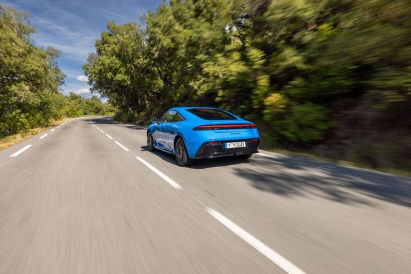 Honda Prelude Back 1