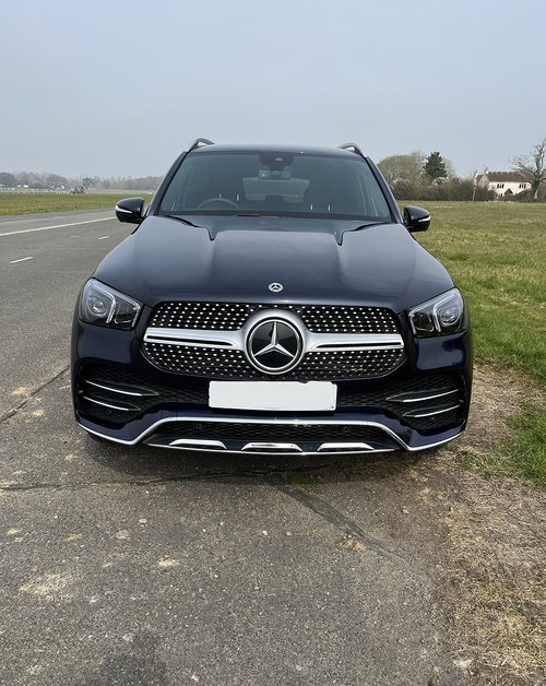 Blue 2022 Mercedes GLE 350de - Grille