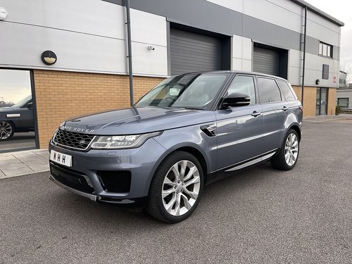 2020 Range Rover Sport HSE - OS Front