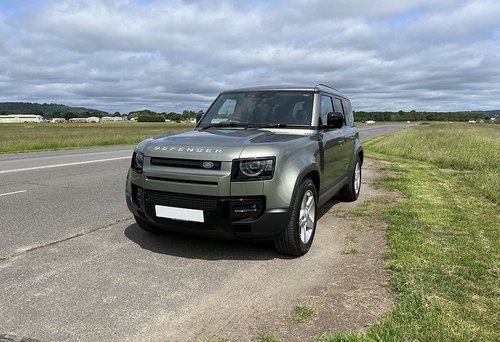 2021 Land Rover Defender 110 - OS Front