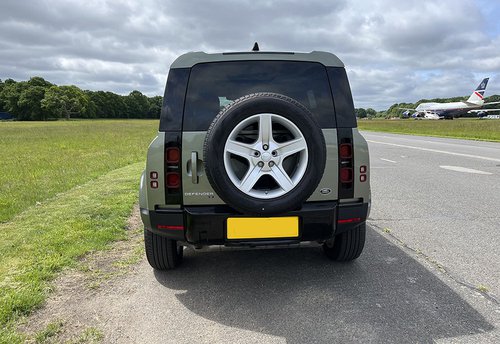 2021 Land Rover Defender 110 - Rear
