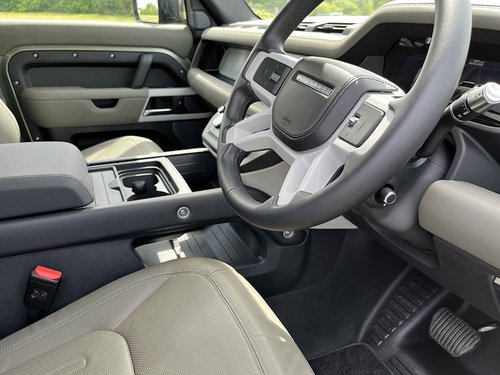 2021 Land Rover Defender 110 - Front Cabin