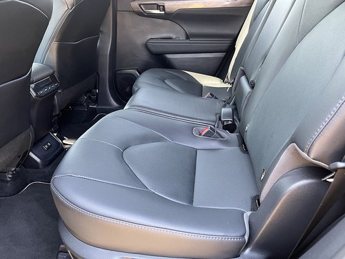 2021 Toyota Highlander - Rear Cabin