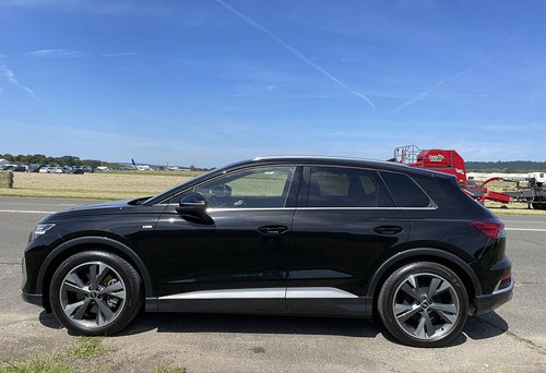 2021 Audi Q4 40 E-tron - Side