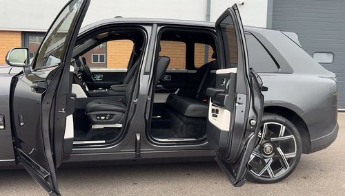 2024 Rolls Royce Cullinan Series II Black Badge