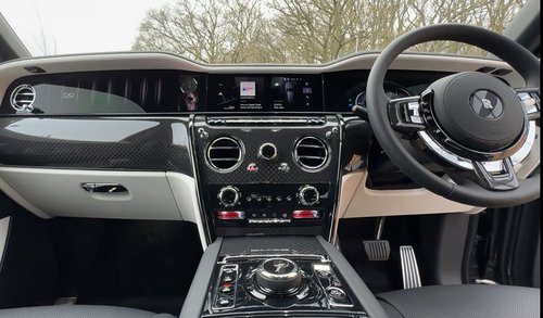 2024 Rolls Royce Cullinan Series II Black Badge