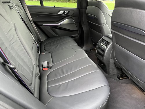 2020 BMW X5 xDrive 45e - Rear Cabin