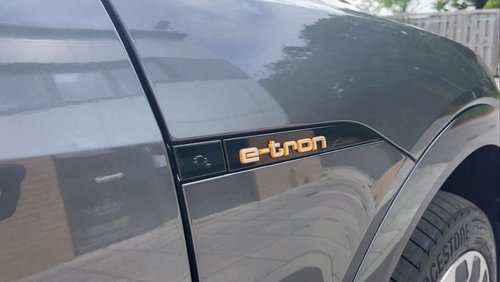 2021 Audi E-Tron S-Line 50 Quattro Sportback - Badge