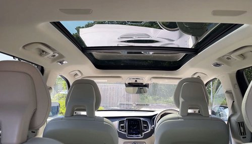 2021 Volvo XC90 T8 Hybrid - Interior