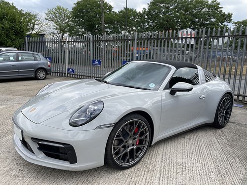 2021 Porsche 911 Targa 4S - OS Front
