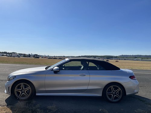 Toyota Hi-Lux Invincible -  Back Seats