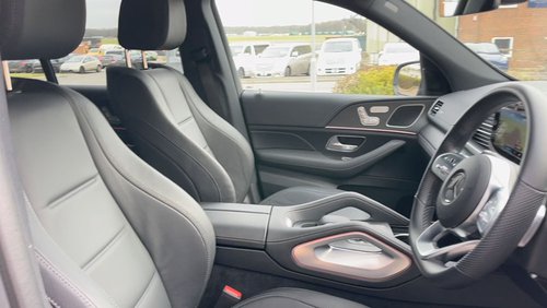 2022 Mercedes GLE 400d AMG Line Prem - Front Cabin