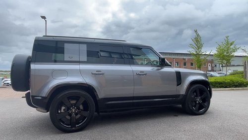 2021 Land Rover Defender X-Dynamic S Phev