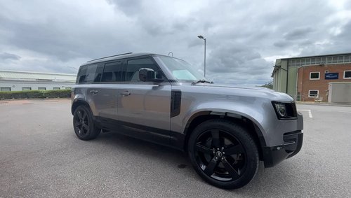2021 Land Rover Defender X-Dynamic S Phev