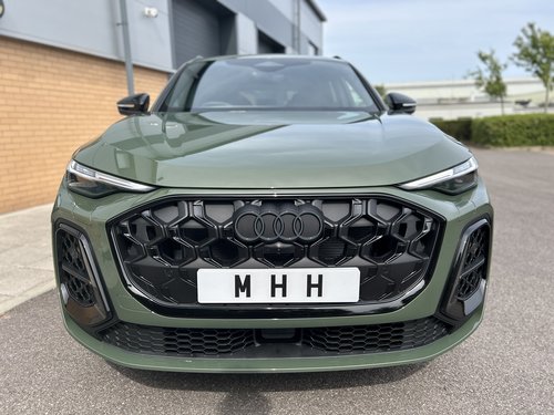 2025 Audi Q5 Side Front