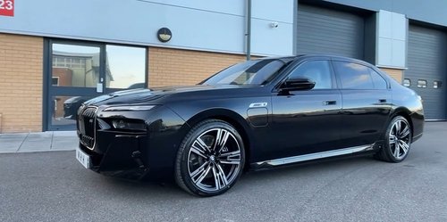 2024 BMW M760e xDrive