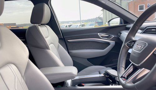 2020 Audi E-Tron 50 Quattro S-Line - Interior