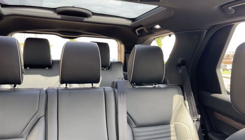 2018 Land Rover Discovery TDV6 HSE Luxury - rear cabin