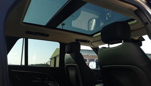 2022 Range Rover D350 HSE - Sunroof